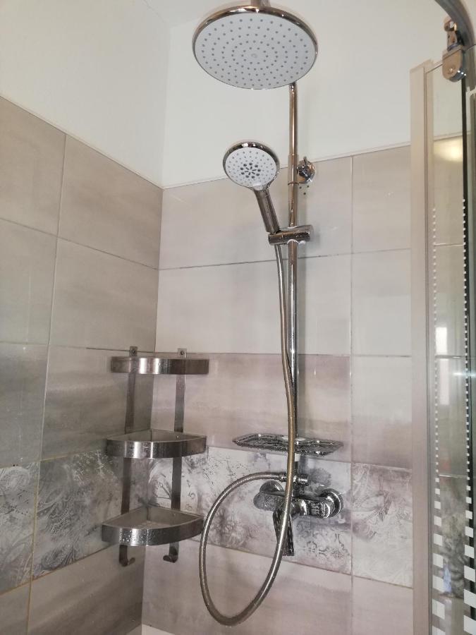 Apartman Postira Rot Exterior photo