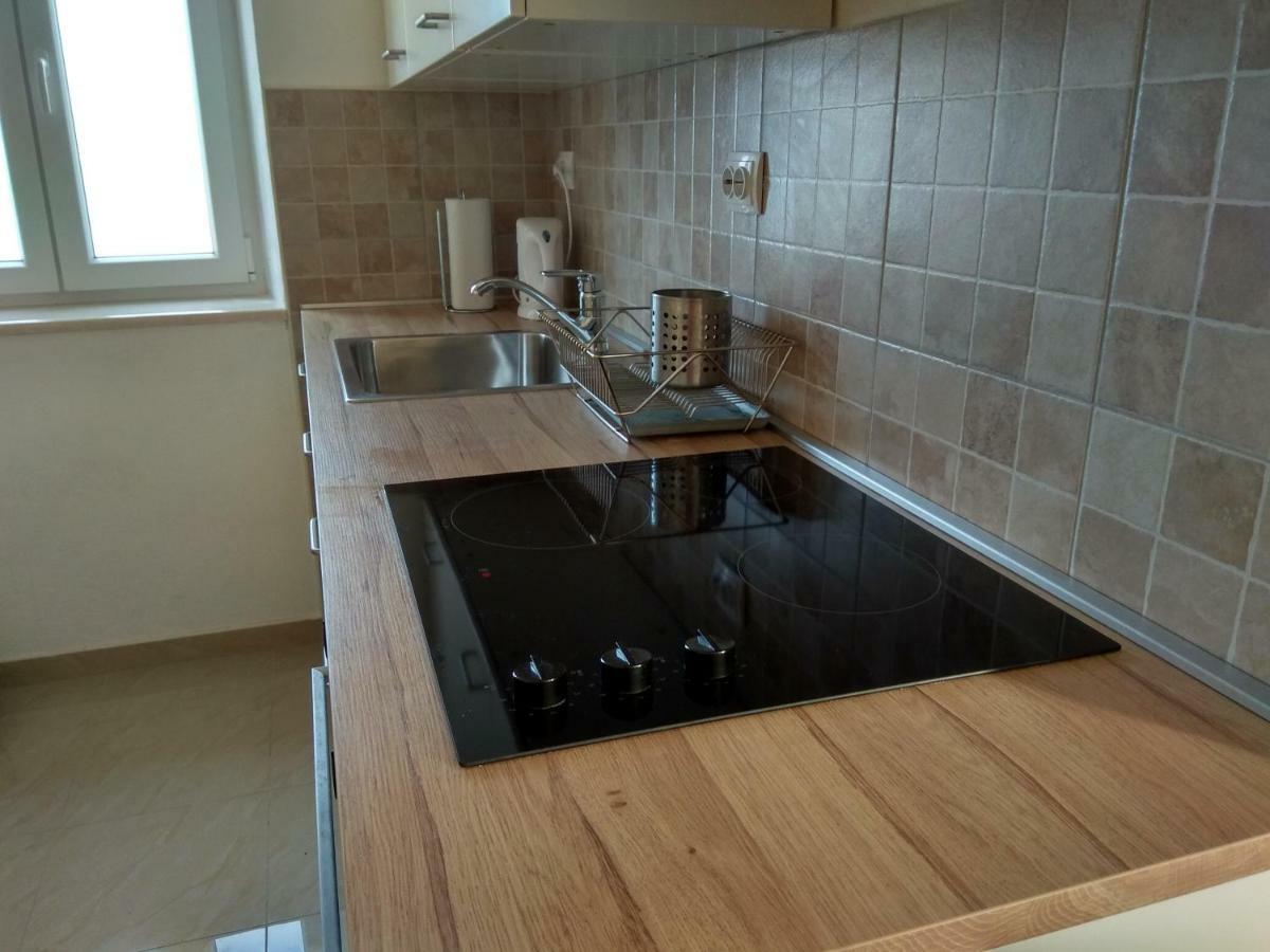 Apartman Postira Rot Exterior photo